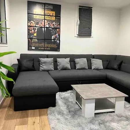 Apartment B0 2022 - 10min Paris/expo - 5 Rooms/6 Beds
