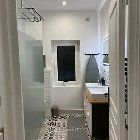 Apartment B0 2022 - 10min Paris/expo - 5 Rooms/6 Beds *