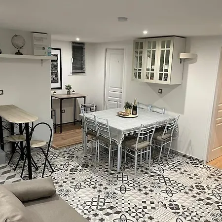 Apartment B0 2022 - 10min Paris/expo - 5 Rooms/6 Beds